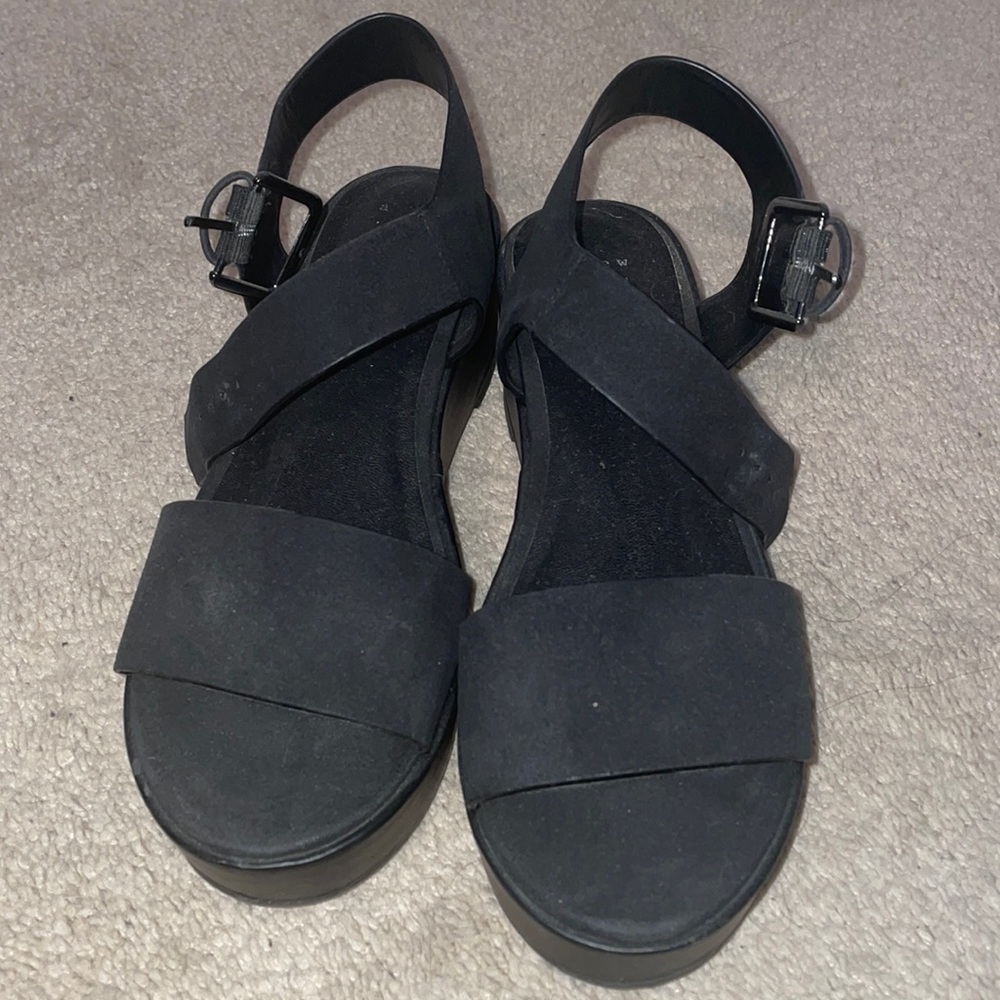 Black Platform Sandals
